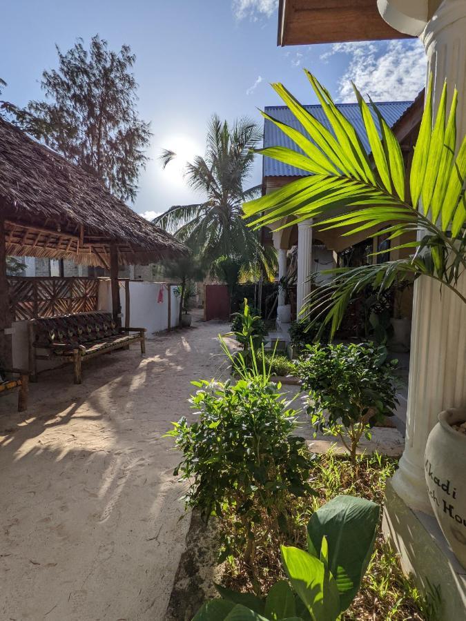 Mkadi Beach House Hotel Nungwi Eksteriør billede
