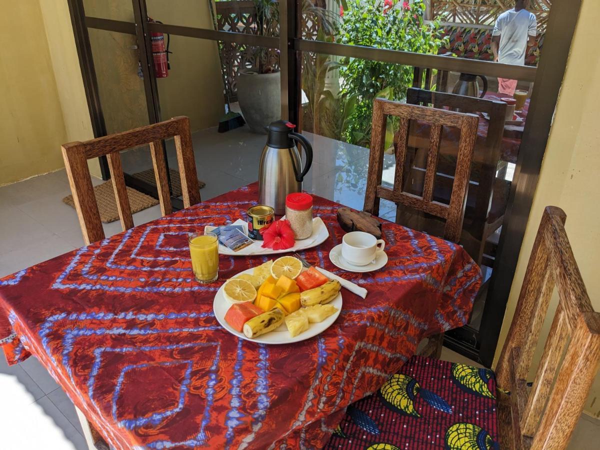 Mkadi Beach House Hotel Nungwi Eksteriør billede