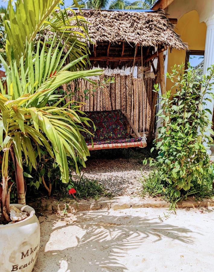 Mkadi Beach House Hotel Nungwi Eksteriør billede