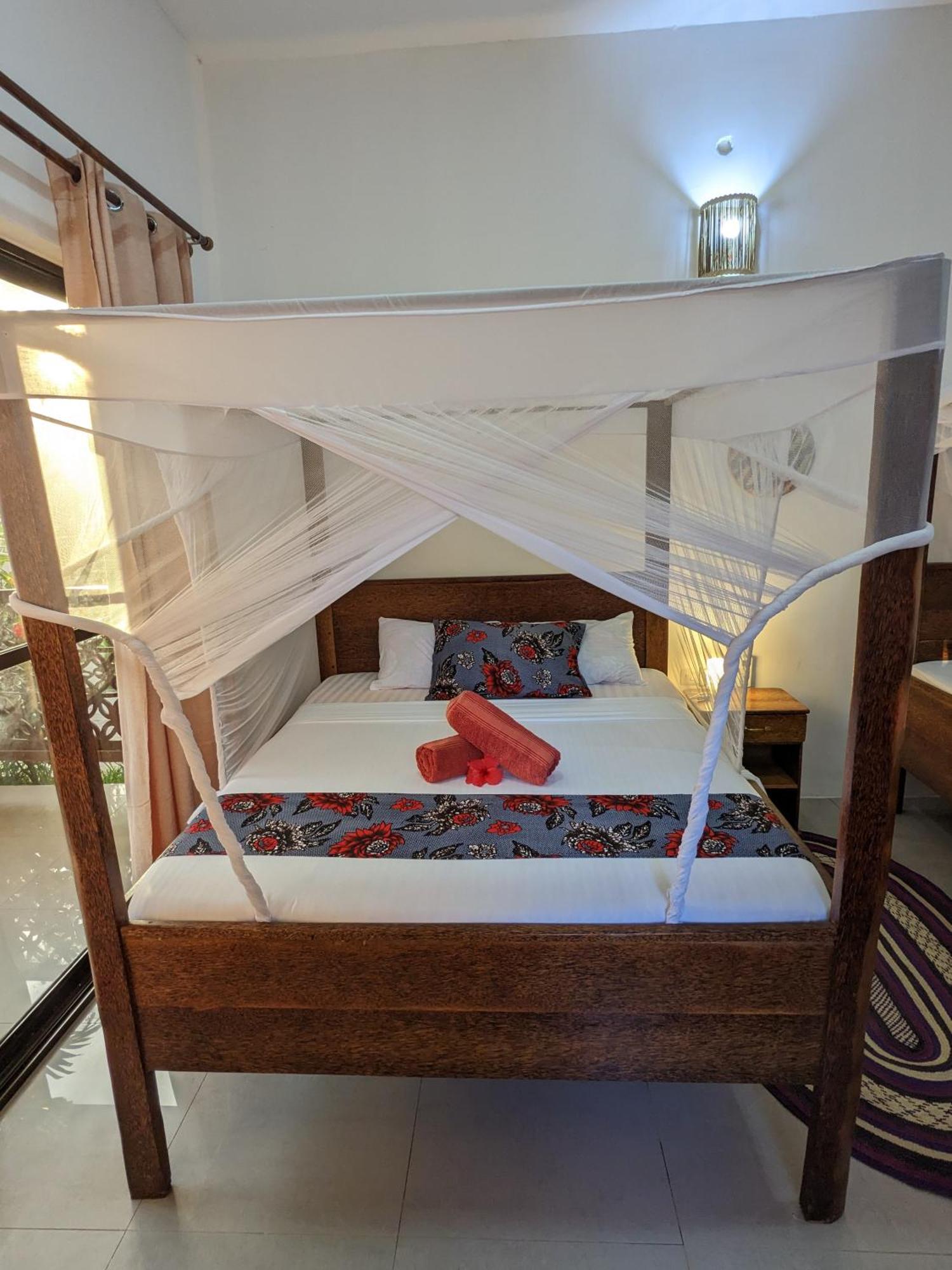Mkadi Beach House Hotel Nungwi Værelse billede