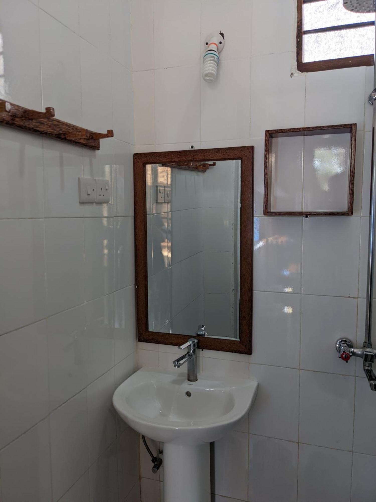 Mkadi Beach House Hotel Nungwi Værelse billede